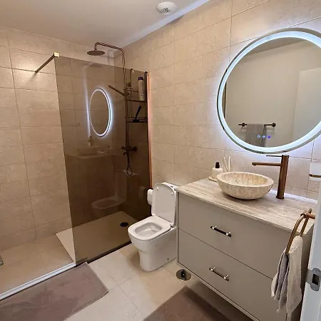 Modern In Valle With Pool Estepona